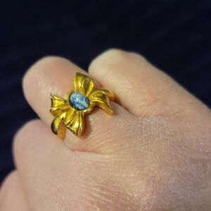 Vintage Avon Gold Bow Ring with Blue Gem